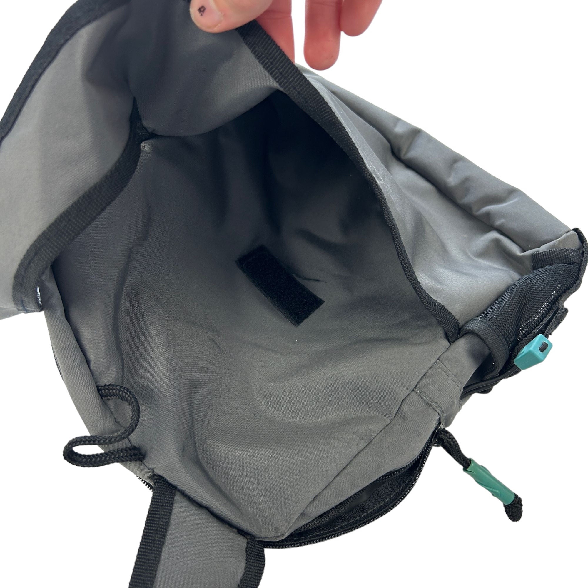 Nike Sling Bag Grey Polyester Y2K Unisex One Size | Second Wave 