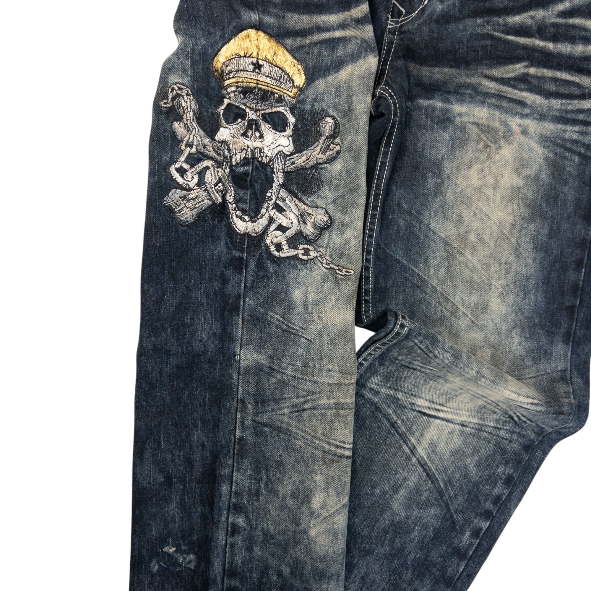 Vintage Big Train Embroidered Skull Crossbones Japanese Denim Jeans Size W29