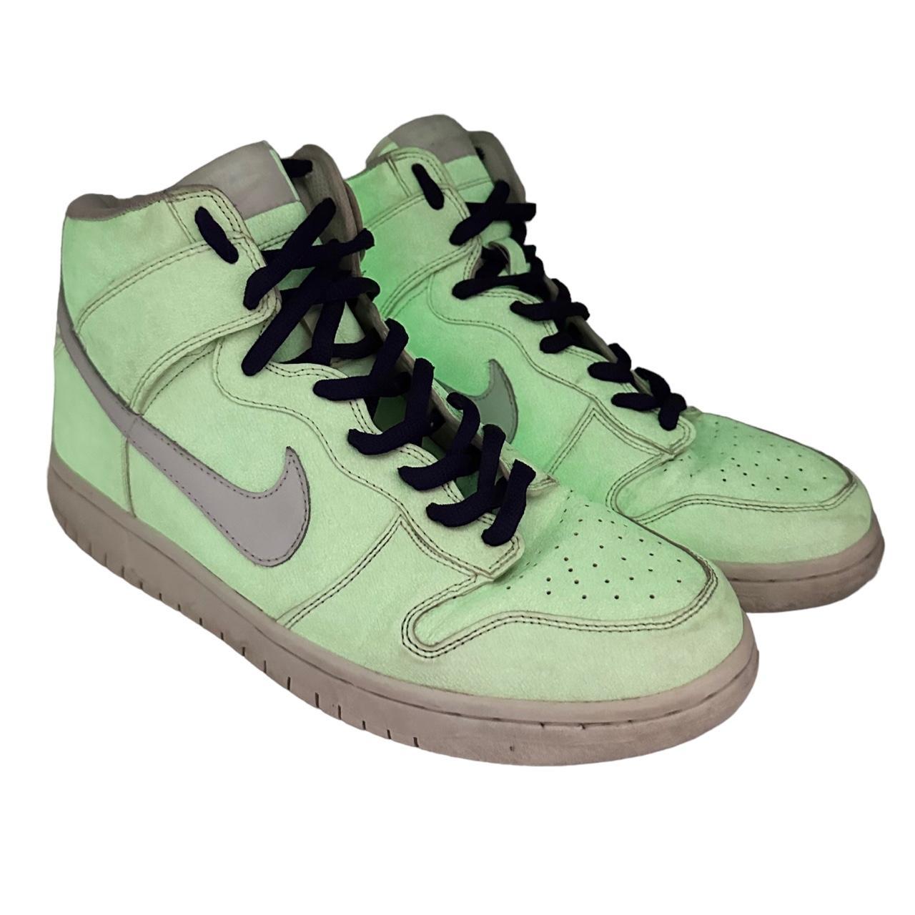 Vintage Nike Dunk High Glow In The Dark Size UK 10 second wave vintage store