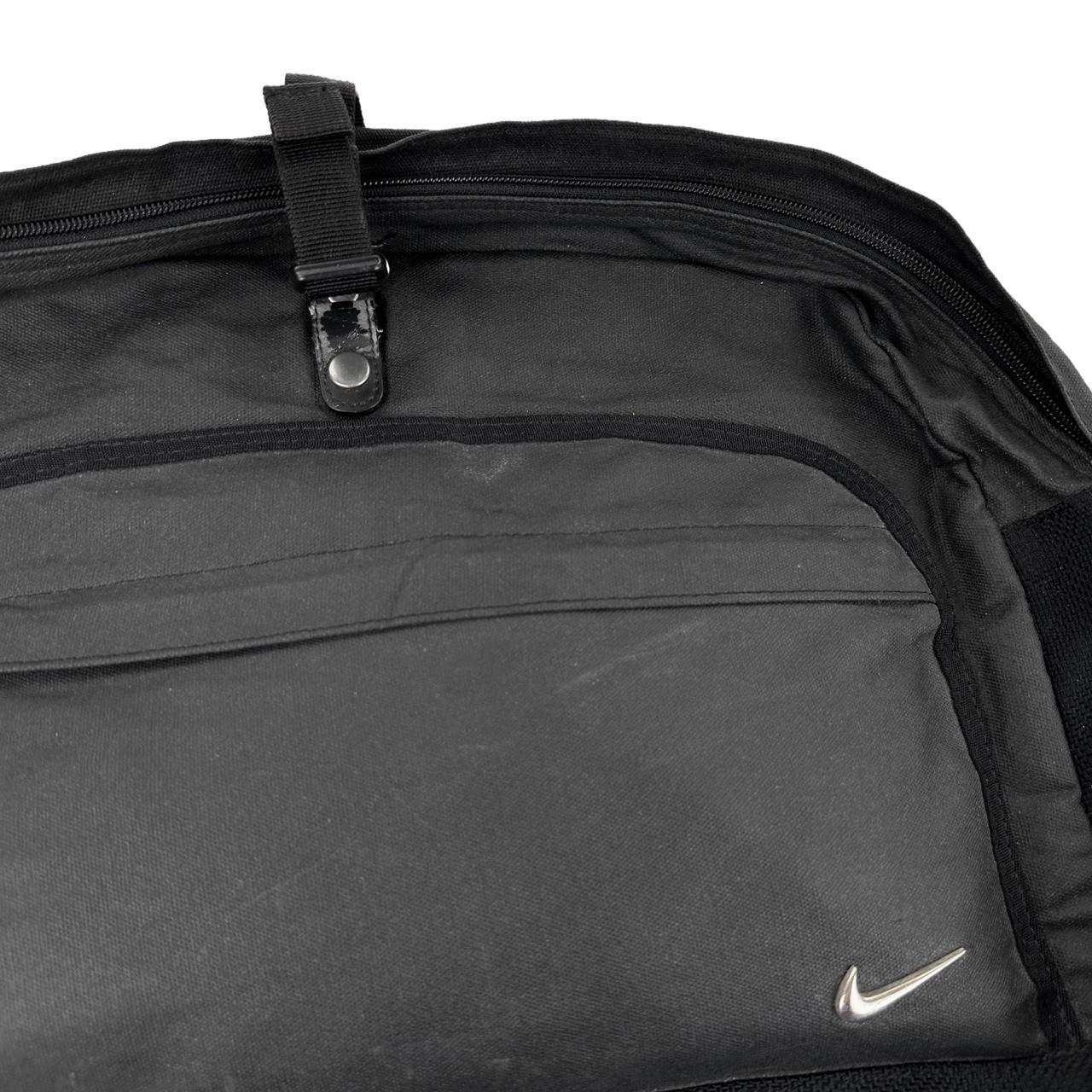 Vintage Nike Cross Body Bag