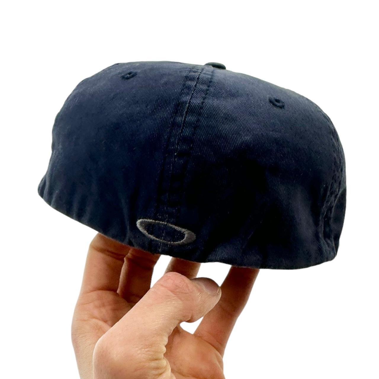 Vintage Oakley Spellout hat