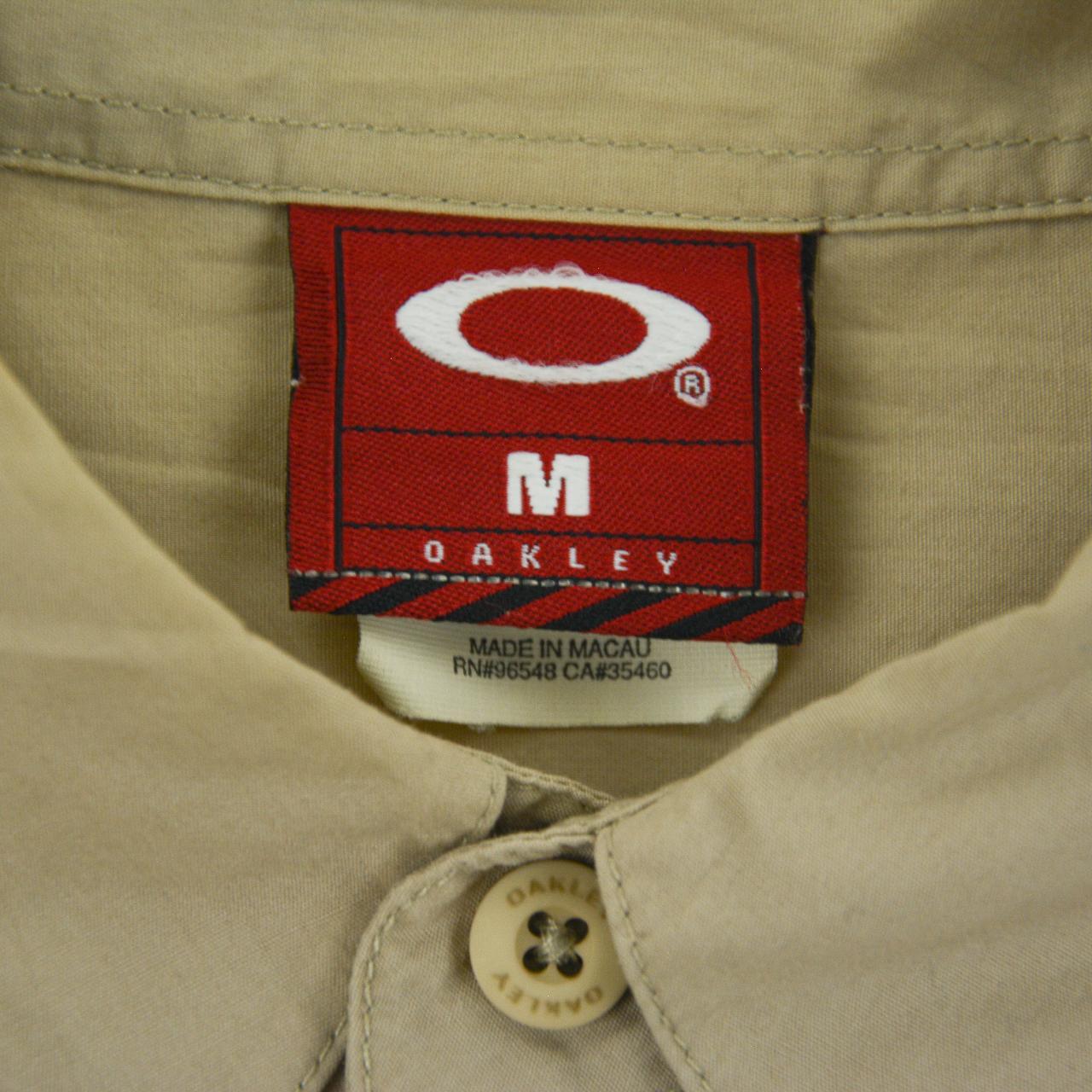 Vintage Oakley Button Up Shirt Size M