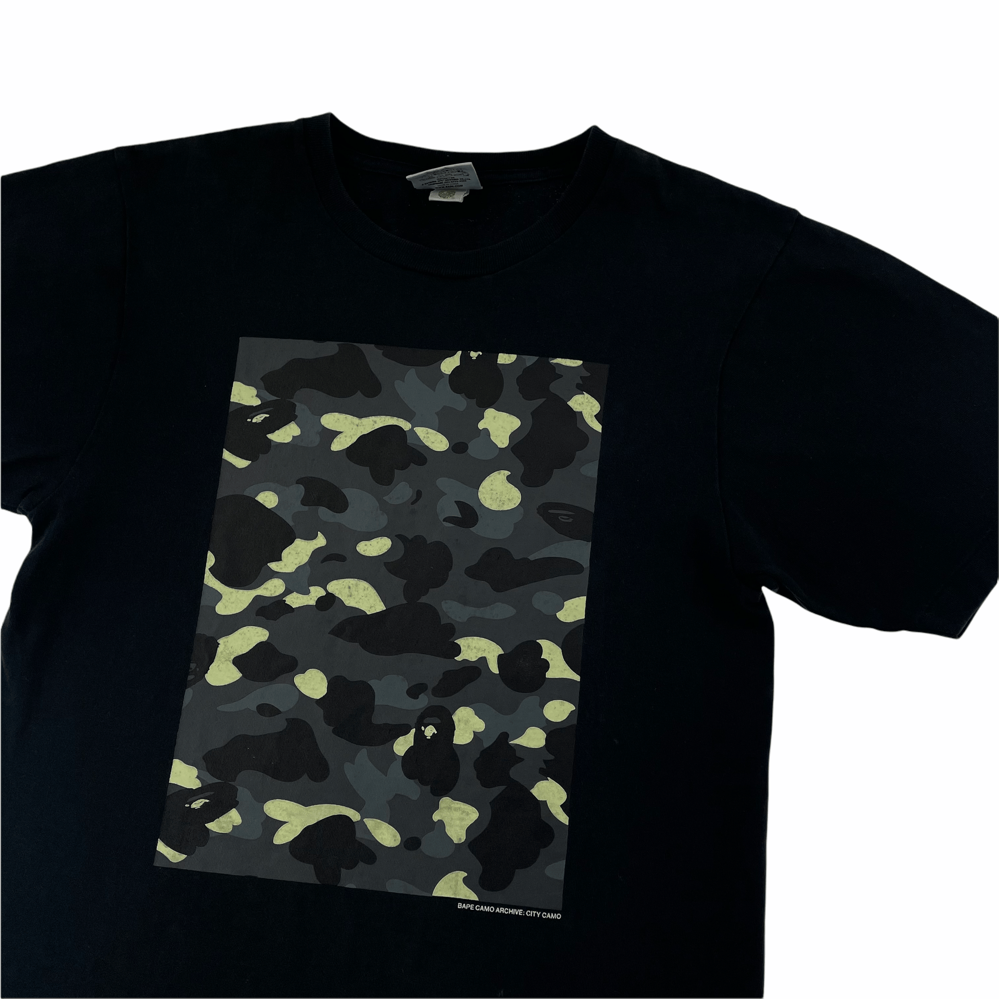 Bape camo t shirt size S - second wave vintage store